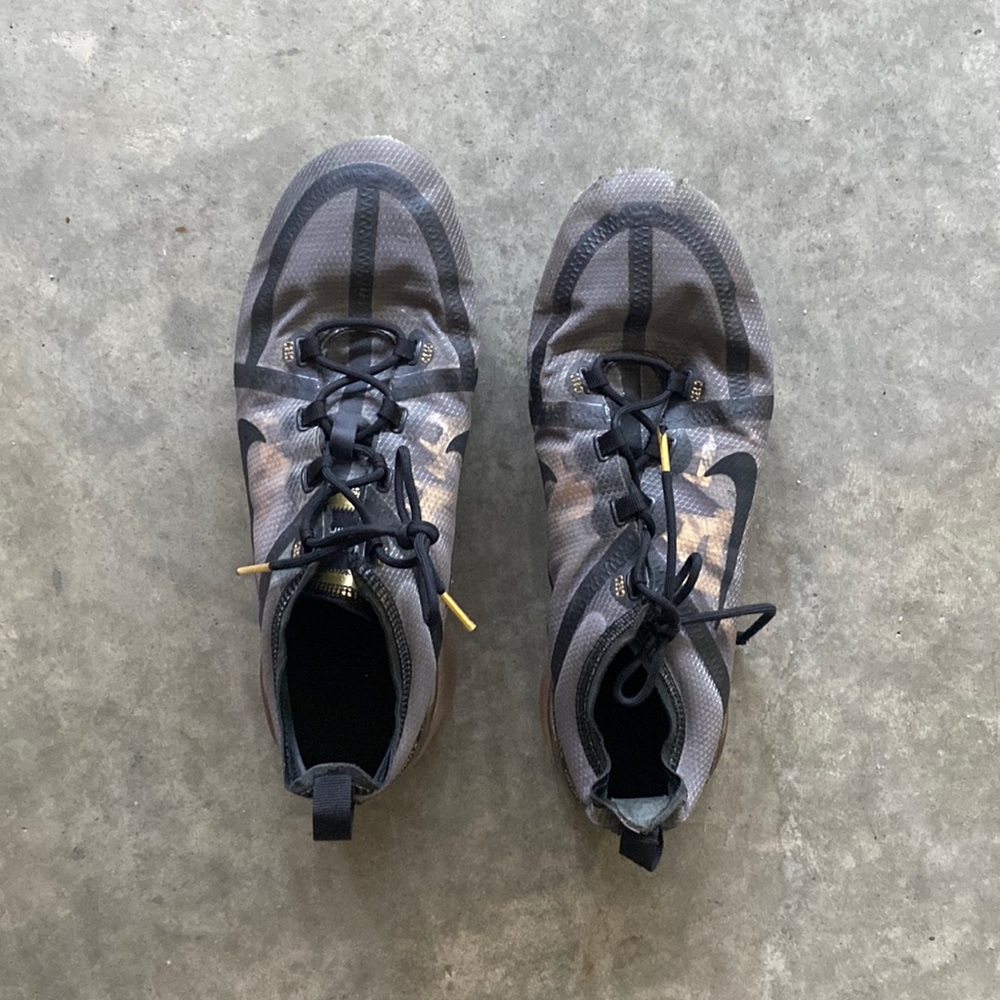 Size 10.5 Black and Gold Nike Vapor Max